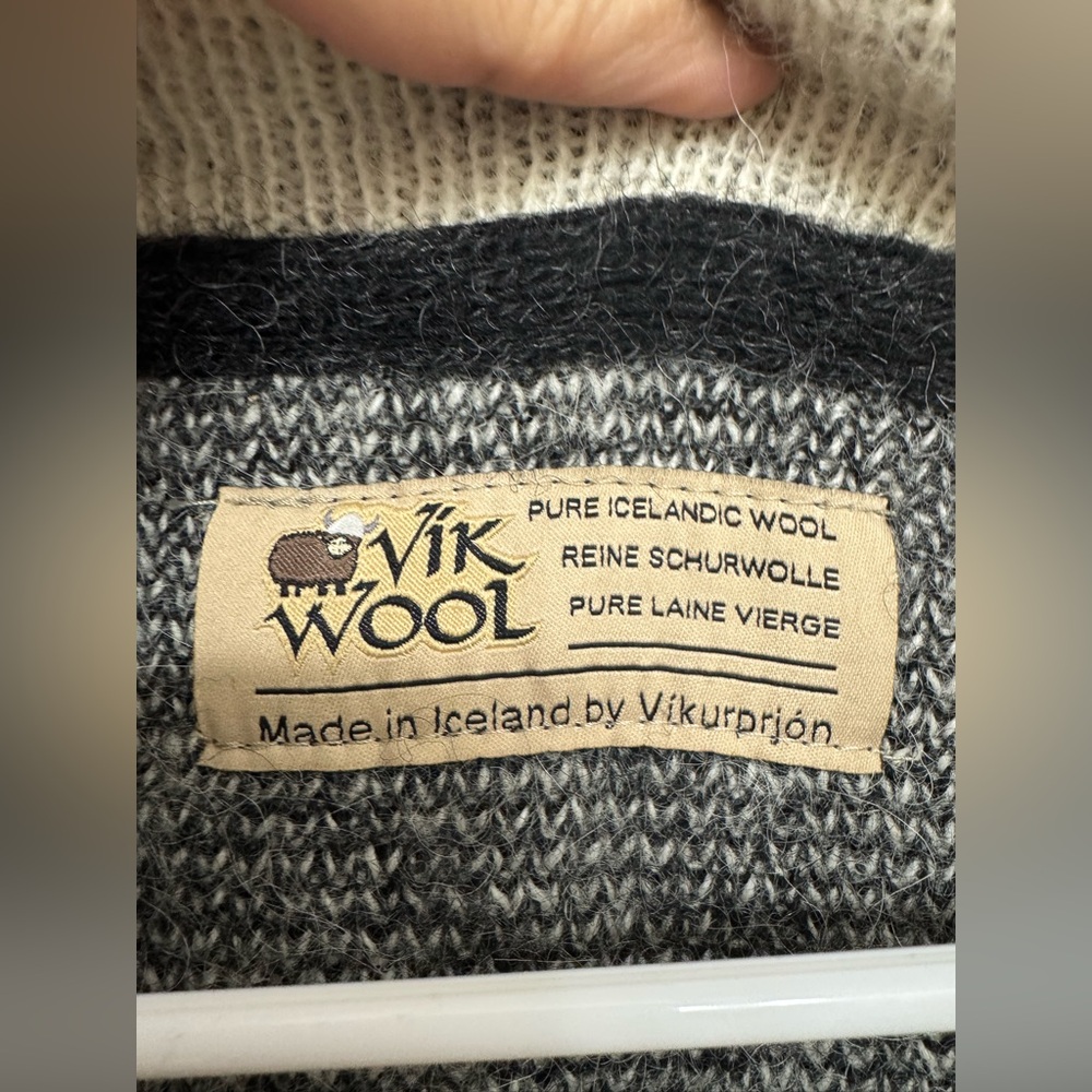 Vik Wool Icelandic Wool Sweater  Nordic Zip Neck Made in Iceland - Picture 8 of 12